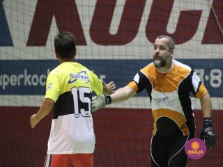 
<a style='margin-left: 5px;' class='btn btn-xs btn-social btn-facebook' href='https://www.facebook.com/sharer/sharer.php?u=https://www.boladovale.com.br/imgs/800-800-90/conteudo/fotos/1687/img0066.jpg' rel='popup' data-width='500' data-height='400'><i class='fa fa-facebook'></i>Compartilhar <span class='hidden-xs'>no Facebook</span>
</a> 
<a class='btn btn-default btn-xs' target='_blank' href='imgs/800-800-90/conteudo/fotos/1687/img0066.jpg'>
<span class='glyphicon glyphicon-cloud-download'></span> Salvar
</a> 
<span></span>