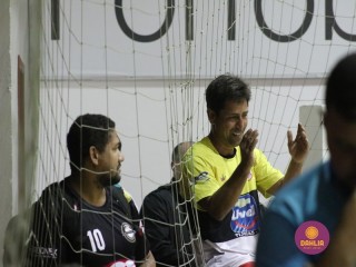 
<a style='margin-left: 5px;' class='btn btn-xs btn-social btn-facebook' href='https://www.facebook.com/sharer/sharer.php?u=https://www.boladovale.com.br/imgs/800-800-90/conteudo/fotos/1687/img0074.jpg' rel='popup' data-width='500' data-height='400'><i class='fa fa-facebook'></i>Compartilhar <span class='hidden-xs'>no Facebook</span>
</a> 
<a class='btn btn-default btn-xs' target='_blank' href='imgs/800-800-90/conteudo/fotos/1687/img0074.jpg'>
<span class='glyphicon glyphicon-cloud-download'></span> Salvar
</a> 
<span></span>