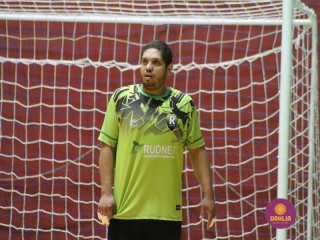 
<a style='margin-left: 5px;' class='btn btn-xs btn-social btn-facebook' href='https://www.facebook.com/sharer/sharer.php?u=https://www.boladovale.com.br/imgs/800-800-90/conteudo/fotos/1687/img0161.jpg' rel='popup' data-width='500' data-height='400'><i class='fa fa-facebook'></i>Compartilhar <span class='hidden-xs'>no Facebook</span>
</a> 
<a class='btn btn-default btn-xs' target='_blank' href='imgs/800-800-90/conteudo/fotos/1687/img0161.jpg'>
<span class='glyphicon glyphicon-cloud-download'></span> Salvar
</a> 
<span></span>