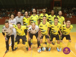 
<a style='margin-left: 5px;' class='btn btn-xs btn-social btn-facebook' href='https://www.facebook.com/sharer/sharer.php?u=https://www.boladovale.com.br/imgs/800-800-90/conteudo/fotos/1688/img0176.jpg' rel='popup' data-width='500' data-height='400'><i class='fa fa-facebook'></i>Compartilhar <span class='hidden-xs'>no Facebook</span>
</a> 
<a class='btn btn-default btn-xs' target='_blank' href='imgs/800-800-90/conteudo/fotos/1688/img0176.jpg'>
<span class='glyphicon glyphicon-cloud-download'></span> Salvar
</a> 
<span></span>