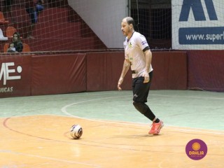 
<a style='margin-left: 5px;' class='btn btn-xs btn-social btn-facebook' href='https://www.facebook.com/sharer/sharer.php?u=https://www.boladovale.com.br/imgs/800-800-90/conteudo/fotos/1688/img0239.jpg' rel='popup' data-width='500' data-height='400'><i class='fa fa-facebook'></i>Compartilhar <span class='hidden-xs'>no Facebook</span>
</a> 
<a class='btn btn-default btn-xs' target='_blank' href='imgs/800-800-90/conteudo/fotos/1688/img0239.jpg'>
<span class='glyphicon glyphicon-cloud-download'></span> Salvar
</a> 
<span></span>