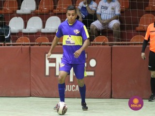
<a style='margin-left: 5px;' class='btn btn-xs btn-social btn-facebook' href='https://www.facebook.com/sharer/sharer.php?u=https://www.boladovale.com.br/imgs/800-800-90/conteudo/fotos/1689/img0302.jpg' rel='popup' data-width='500' data-height='400'><i class='fa fa-facebook'></i>Compartilhar <span class='hidden-xs'>no Facebook</span>
</a> 
<a class='btn btn-default btn-xs' target='_blank' href='imgs/800-800-90/conteudo/fotos/1689/img0302.jpg'>
<span class='glyphicon glyphicon-cloud-download'></span> Salvar
</a> 
<span></span>