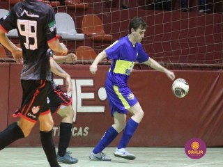 
<a style='margin-left: 5px;' class='btn btn-xs btn-social btn-facebook' href='https://www.facebook.com/sharer/sharer.php?u=https://www.boladovale.com.br/imgs/800-800-90/conteudo/fotos/1689/img0360.jpg' rel='popup' data-width='500' data-height='400'><i class='fa fa-facebook'></i>Compartilhar <span class='hidden-xs'>no Facebook</span>
</a> 
<a class='btn btn-default btn-xs' target='_blank' href='imgs/800-800-90/conteudo/fotos/1689/img0360.jpg'>
<span class='glyphicon glyphicon-cloud-download'></span> Salvar
</a> 
<span></span>