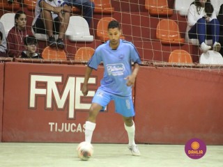 
<a style='margin-left: 5px;' class='btn btn-xs btn-social btn-facebook' href='https://www.facebook.com/sharer/sharer.php?u=https://www.boladovale.com.br/imgs/800-800-90/conteudo/fotos/1691/img7229.jpg' rel='popup' data-width='500' data-height='400'><i class='fa fa-facebook'></i>Compartilhar <span class='hidden-xs'>no Facebook</span>
</a> 
<a class='btn btn-default btn-xs' target='_blank' href='imgs/800-800-90/conteudo/fotos/1691/img7229.jpg'>
<span class='glyphicon glyphicon-cloud-download'></span> Salvar
</a> 
<span></span>