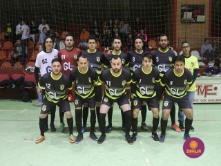 
<a style='margin-left: 5px;' class='btn btn-xs btn-social btn-facebook' href='https://www.facebook.com/sharer/sharer.php?u=https://www.boladovale.com.br/imgs/800-800-90/conteudo/fotos/1692/img0489.jpg' rel='popup' data-width='500' data-height='400'><i class='fa fa-facebook'></i>Compartilhar <span class='hidden-xs'>no Facebook</span>
</a> 
<a class='btn btn-default btn-xs' target='_blank' href='imgs/800-800-90/conteudo/fotos/1692/img0489.jpg'>
<span class='glyphicon glyphicon-cloud-download'></span> Salvar
</a> 
<span></span>
