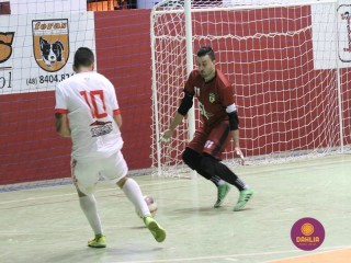 
<a style='margin-left: 5px;' class='btn btn-xs btn-social btn-facebook' href='https://www.facebook.com/sharer/sharer.php?u=https://www.boladovale.com.br/imgs/800-800-90/conteudo/fotos/1692/img0544.jpg' rel='popup' data-width='500' data-height='400'><i class='fa fa-facebook'></i>Compartilhar <span class='hidden-xs'>no Facebook</span>
</a> 
<a class='btn btn-default btn-xs' target='_blank' href='imgs/800-800-90/conteudo/fotos/1692/img0544.jpg'>
<span class='glyphicon glyphicon-cloud-download'></span> Salvar
</a> 
<span></span>