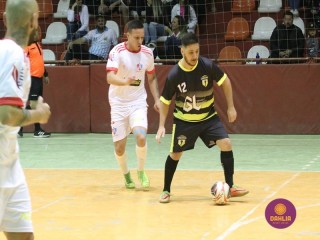 
<a style='margin-left: 5px;' class='btn btn-xs btn-social btn-facebook' href='https://www.facebook.com/sharer/sharer.php?u=https://www.boladovale.com.br/imgs/800-800-90/conteudo/fotos/1692/img0560.jpg' rel='popup' data-width='500' data-height='400'><i class='fa fa-facebook'></i>Compartilhar <span class='hidden-xs'>no Facebook</span>
</a> 
<a class='btn btn-default btn-xs' target='_blank' href='imgs/800-800-90/conteudo/fotos/1692/img0560.jpg'>
<span class='glyphicon glyphicon-cloud-download'></span> Salvar
</a> 
<span></span>