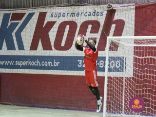 
<a style='margin-left: 5px;' class='btn btn-xs btn-social btn-facebook' href='https://www.facebook.com/sharer/sharer.php?u=https://www.boladovale.com.br/imgs/800-800-90/conteudo/fotos/1692/img0568.jpg' rel='popup' data-width='500' data-height='400'><i class='fa fa-facebook'></i>Compartilhar <span class='hidden-xs'>no Facebook</span>
</a> 
<a class='btn btn-default btn-xs' target='_blank' href='imgs/800-800-90/conteudo/fotos/1692/img0568.jpg'>
<span class='glyphicon glyphicon-cloud-download'></span> Salvar
</a> 
<span></span>