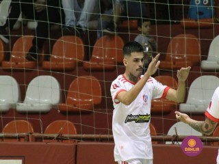 
<a style='margin-left: 5px;' class='btn btn-xs btn-social btn-facebook' href='https://www.facebook.com/sharer/sharer.php?u=https://www.boladovale.com.br/imgs/800-800-90/conteudo/fotos/1692/img0588.jpg' rel='popup' data-width='500' data-height='400'><i class='fa fa-facebook'></i>Compartilhar <span class='hidden-xs'>no Facebook</span>
</a> 
<a class='btn btn-default btn-xs' target='_blank' href='imgs/800-800-90/conteudo/fotos/1692/img0588.jpg'>
<span class='glyphicon glyphicon-cloud-download'></span> Salvar
</a> 
<span></span>