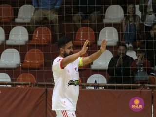 
<a style='margin-left: 5px;' class='btn btn-xs btn-social btn-facebook' href='https://www.facebook.com/sharer/sharer.php?u=https://www.boladovale.com.br/imgs/800-800-90/conteudo/fotos/1692/img0600.jpg' rel='popup' data-width='500' data-height='400'><i class='fa fa-facebook'></i>Compartilhar <span class='hidden-xs'>no Facebook</span>
</a> 
<a class='btn btn-default btn-xs' target='_blank' href='imgs/800-800-90/conteudo/fotos/1692/img0600.jpg'>
<span class='glyphicon glyphicon-cloud-download'></span> Salvar
</a> 
<span></span>