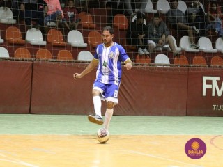 
<a style='margin-left: 5px;' class='btn btn-xs btn-social btn-facebook' href='https://www.facebook.com/sharer/sharer.php?u=https://www.boladovale.com.br/imgs/800-800-90/conteudo/fotos/1694/img0679.jpg' rel='popup' data-width='500' data-height='400'><i class='fa fa-facebook'></i>Compartilhar <span class='hidden-xs'>no Facebook</span>
</a> 
<a class='btn btn-default btn-xs' target='_blank' href='imgs/800-800-90/conteudo/fotos/1694/img0679.jpg'>
<span class='glyphicon glyphicon-cloud-download'></span> Salvar
</a> 
<span></span>