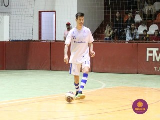 
<a style='margin-left: 5px;' class='btn btn-xs btn-social btn-facebook' href='https://www.facebook.com/sharer/sharer.php?u=https://www.boladovale.com.br/imgs/800-800-90/conteudo/fotos/1694/img0683.jpg' rel='popup' data-width='500' data-height='400'><i class='fa fa-facebook'></i>Compartilhar <span class='hidden-xs'>no Facebook</span>
</a> 
<a class='btn btn-default btn-xs' target='_blank' href='imgs/800-800-90/conteudo/fotos/1694/img0683.jpg'>
<span class='glyphicon glyphicon-cloud-download'></span> Salvar
</a> 
<span></span>