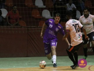 
<a style='margin-left: 5px;' class='btn btn-xs btn-social btn-facebook' href='https://www.facebook.com/sharer/sharer.php?u=https://www.boladovale.com.br/imgs/800-800-90/conteudo/fotos/1695/img0824.jpg' rel='popup' data-width='500' data-height='400'><i class='fa fa-facebook'></i>Compartilhar <span class='hidden-xs'>no Facebook</span>
</a> 
<a class='btn btn-default btn-xs' target='_blank' href='imgs/800-800-90/conteudo/fotos/1695/img0824.jpg'>
<span class='glyphicon glyphicon-cloud-download'></span> Salvar
</a> 
<span></span>