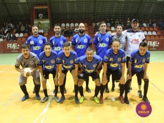 
<a style='margin-left: 5px;' class='btn btn-xs btn-social btn-facebook' href='https://www.facebook.com/sharer/sharer.php?u=https://www.boladovale.com.br/imgs/800-800-90/conteudo/fotos/1697/img7376.jpg' rel='popup' data-width='500' data-height='400'><i class='fa fa-facebook'></i>Compartilhar <span class='hidden-xs'>no Facebook</span>
</a> 
<a class='btn btn-default btn-xs' target='_blank' href='imgs/800-800-90/conteudo/fotos/1697/img7376.jpg'>
<span class='glyphicon glyphicon-cloud-download'></span> Salvar
</a> 
<span></span>
