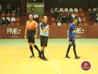 
<a style='margin-left: 5px;' class='btn btn-xs btn-social btn-facebook' href='https://www.facebook.com/sharer/sharer.php?u=https://www.boladovale.com.br/imgs/800-800-90/conteudo/fotos/1697/img7383.jpg' rel='popup' data-width='500' data-height='400'><i class='fa fa-facebook'></i>Compartilhar <span class='hidden-xs'>no Facebook</span>
</a> 
<a class='btn btn-default btn-xs' target='_blank' href='imgs/800-800-90/conteudo/fotos/1697/img7383.jpg'>
<span class='glyphicon glyphicon-cloud-download'></span> Salvar
</a> 
<span></span>
