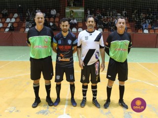 
<a style='margin-left: 5px;' class='btn btn-xs btn-social btn-facebook' href='https://www.facebook.com/sharer/sharer.php?u=https://www.boladovale.com.br/imgs/800-800-90/conteudo/fotos/1698/img7465.jpg' rel='popup' data-width='500' data-height='400'><i class='fa fa-facebook'></i>Compartilhar <span class='hidden-xs'>no Facebook</span>
</a> 
<a class='btn btn-default btn-xs' target='_blank' href='imgs/800-800-90/conteudo/fotos/1698/img7465.jpg'>
<span class='glyphicon glyphicon-cloud-download'></span> Salvar
</a> 
<span></span>