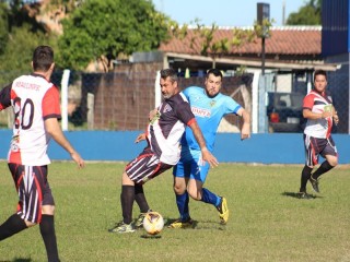 
<a style='margin-left: 5px;' class='btn btn-xs btn-social btn-facebook' href='https://www.facebook.com/sharer/sharer.php?u=https://www.boladovale.com.br/imgs/800-800-90/conteudo/fotos/1699/img6977.jpg' rel='popup' data-width='500' data-height='400'><i class='fa fa-facebook'></i>Compartilhar <span class='hidden-xs'>no Facebook</span>
</a> 
<a class='btn btn-default btn-xs' target='_blank' href='imgs/800-800-90/conteudo/fotos/1699/img6977.jpg'>
<span class='glyphicon glyphicon-cloud-download'></span> Salvar
</a> 
<span></span>
