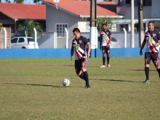 
<a style='margin-left: 5px;' class='btn btn-xs btn-social btn-facebook' href='https://www.facebook.com/sharer/sharer.php?u=https://www.boladovale.com.br/imgs/800-800-90/conteudo/fotos/1699/img7049.jpg' rel='popup' data-width='500' data-height='400'><i class='fa fa-facebook'></i>Compartilhar <span class='hidden-xs'>no Facebook</span>
</a> 
<a class='btn btn-default btn-xs' target='_blank' href='imgs/800-800-90/conteudo/fotos/1699/img7049.jpg'>
<span class='glyphicon glyphicon-cloud-download'></span> Salvar
</a> 
<span></span>