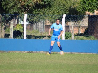 
<a style='margin-left: 5px;' class='btn btn-xs btn-social btn-facebook' href='https://www.facebook.com/sharer/sharer.php?u=https://www.boladovale.com.br/imgs/800-800-90/conteudo/fotos/1699/img7069.jpg' rel='popup' data-width='500' data-height='400'><i class='fa fa-facebook'></i>Compartilhar <span class='hidden-xs'>no Facebook</span>
</a> 
<a class='btn btn-default btn-xs' target='_blank' href='imgs/800-800-90/conteudo/fotos/1699/img7069.jpg'>
<span class='glyphicon glyphicon-cloud-download'></span> Salvar
</a> 
<span></span>