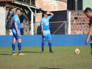 
<a style='margin-left: 5px;' class='btn btn-xs btn-social btn-facebook' href='https://www.facebook.com/sharer/sharer.php?u=https://www.boladovale.com.br/imgs/800-800-90/conteudo/fotos/1699/img7084.jpg' rel='popup' data-width='500' data-height='400'><i class='fa fa-facebook'></i>Compartilhar <span class='hidden-xs'>no Facebook</span>
</a> 
<a class='btn btn-default btn-xs' target='_blank' href='imgs/800-800-90/conteudo/fotos/1699/img7084.jpg'>
<span class='glyphicon glyphicon-cloud-download'></span> Salvar
</a> 
<span></span>