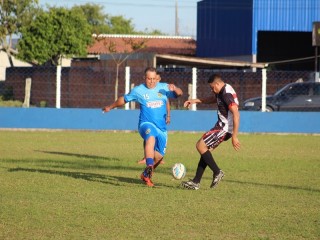 
<a style='margin-left: 5px;' class='btn btn-xs btn-social btn-facebook' href='https://www.facebook.com/sharer/sharer.php?u=https://www.boladovale.com.br/imgs/800-800-90/conteudo/fotos/1699/img7150.jpg' rel='popup' data-width='500' data-height='400'><i class='fa fa-facebook'></i>Compartilhar <span class='hidden-xs'>no Facebook</span>
</a> 
<a class='btn btn-default btn-xs' target='_blank' href='imgs/800-800-90/conteudo/fotos/1699/img7150.jpg'>
<span class='glyphicon glyphicon-cloud-download'></span> Salvar
</a> 
<span></span>