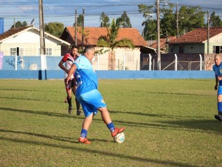 
<a style='margin-left: 5px;' class='btn btn-xs btn-social btn-facebook' href='https://www.facebook.com/sharer/sharer.php?u=https://www.boladovale.com.br/imgs/800-800-90/conteudo/fotos/1699/img7155.jpg' rel='popup' data-width='500' data-height='400'><i class='fa fa-facebook'></i>Compartilhar <span class='hidden-xs'>no Facebook</span>
</a> 
<a class='btn btn-default btn-xs' target='_blank' href='imgs/800-800-90/conteudo/fotos/1699/img7155.jpg'>
<span class='glyphicon glyphicon-cloud-download'></span> Salvar
</a> 
<span></span>