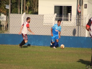 
<a style='margin-left: 5px;' class='btn btn-xs btn-social btn-facebook' href='https://www.facebook.com/sharer/sharer.php?u=https://www.boladovale.com.br/imgs/800-800-90/conteudo/fotos/1699/img7201.jpg' rel='popup' data-width='500' data-height='400'><i class='fa fa-facebook'></i>Compartilhar <span class='hidden-xs'>no Facebook</span>
</a> 
<a class='btn btn-default btn-xs' target='_blank' href='imgs/800-800-90/conteudo/fotos/1699/img7201.jpg'>
<span class='glyphicon glyphicon-cloud-download'></span> Salvar
</a> 
<span></span>