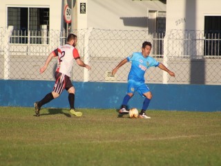 
<a style='margin-left: 5px;' class='btn btn-xs btn-social btn-facebook' href='https://www.facebook.com/sharer/sharer.php?u=https://www.boladovale.com.br/imgs/800-800-90/conteudo/fotos/1699/img7202.jpg' rel='popup' data-width='500' data-height='400'><i class='fa fa-facebook'></i>Compartilhar <span class='hidden-xs'>no Facebook</span>
</a> 
<a class='btn btn-default btn-xs' target='_blank' href='imgs/800-800-90/conteudo/fotos/1699/img7202.jpg'>
<span class='glyphicon glyphicon-cloud-download'></span> Salvar
</a> 
<span></span>