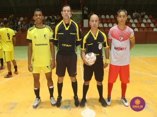 
<a style='margin-left: 5px;' class='btn btn-xs btn-social btn-facebook' href='https://www.facebook.com/sharer/sharer.php?u=https://www.boladovale.com.br/imgs/800-800-90/conteudo/fotos/1700/img0889.jpg' rel='popup' data-width='500' data-height='400'><i class='fa fa-facebook'></i>Compartilhar <span class='hidden-xs'>no Facebook</span>
</a> 
<a class='btn btn-default btn-xs' target='_blank' href='imgs/800-800-90/conteudo/fotos/1700/img0889.jpg'>
<span class='glyphicon glyphicon-cloud-download'></span> Salvar
</a> 
<span></span>