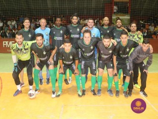 
<a style='margin-left: 5px;' class='btn btn-xs btn-social btn-facebook' href='https://www.facebook.com/sharer/sharer.php?u=https://www.boladovale.com.br/imgs/800-800-90/conteudo/fotos/1701/img0942.jpg' rel='popup' data-width='500' data-height='400'><i class='fa fa-facebook'></i>Compartilhar <span class='hidden-xs'>no Facebook</span>
</a> 
<a class='btn btn-default btn-xs' target='_blank' href='imgs/800-800-90/conteudo/fotos/1701/img0942.jpg'>
<span class='glyphicon glyphicon-cloud-download'></span> Salvar
</a> 
<span></span>