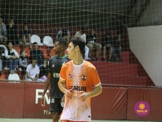 
<a style='margin-left: 5px;' class='btn btn-xs btn-social btn-facebook' href='https://www.facebook.com/sharer/sharer.php?u=https://www.boladovale.com.br/imgs/800-800-90/conteudo/fotos/1701/img1006.jpg' rel='popup' data-width='500' data-height='400'><i class='fa fa-facebook'></i>Compartilhar <span class='hidden-xs'>no Facebook</span>
</a> 
<a class='btn btn-default btn-xs' target='_blank' href='imgs/800-800-90/conteudo/fotos/1701/img1006.jpg'>
<span class='glyphicon glyphicon-cloud-download'></span> Salvar
</a> 
<span></span>