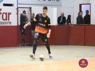 
<a style='margin-left: 5px;' class='btn btn-xs btn-social btn-facebook' href='https://www.facebook.com/sharer/sharer.php?u=https://www.boladovale.com.br/imgs/800-800-90/conteudo/fotos/1701/img1010.jpg' rel='popup' data-width='500' data-height='400'><i class='fa fa-facebook'></i>Compartilhar <span class='hidden-xs'>no Facebook</span>
</a> 
<a class='btn btn-default btn-xs' target='_blank' href='imgs/800-800-90/conteudo/fotos/1701/img1010.jpg'>
<span class='glyphicon glyphicon-cloud-download'></span> Salvar
</a> 
<span></span>
