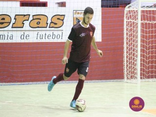 
<a style='margin-left: 5px;' class='btn btn-xs btn-social btn-facebook' href='https://www.facebook.com/sharer/sharer.php?u=https://www.boladovale.com.br/imgs/800-800-90/conteudo/fotos/1702/img1124.jpg' rel='popup' data-width='500' data-height='400'><i class='fa fa-facebook'></i>Compartilhar <span class='hidden-xs'>no Facebook</span>
</a> 
<a class='btn btn-default btn-xs' target='_blank' href='imgs/800-800-90/conteudo/fotos/1702/img1124.jpg'>
<span class='glyphicon glyphicon-cloud-download'></span> Salvar
</a> 
<span></span>