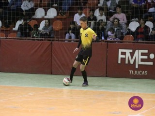 
<a style='margin-left: 5px;' class='btn btn-xs btn-social btn-facebook' href='https://www.facebook.com/sharer/sharer.php?u=https://www.boladovale.com.br/imgs/800-800-90/conteudo/fotos/1705/img1782.jpg' rel='popup' data-width='500' data-height='400'><i class='fa fa-facebook'></i>Compartilhar <span class='hidden-xs'>no Facebook</span>
</a> 
<a class='btn btn-default btn-xs' target='_blank' href='imgs/800-800-90/conteudo/fotos/1705/img1782.jpg'>
<span class='glyphicon glyphicon-cloud-download'></span> Salvar
</a> 
<span></span>
