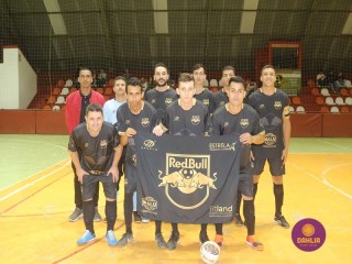 
<a style='margin-left: 5px;' class='btn btn-xs btn-social btn-facebook' href='https://www.facebook.com/sharer/sharer.php?u=https://www.boladovale.com.br/imgs/800-800-90/conteudo/fotos/1706/img1939.jpg' rel='popup' data-width='500' data-height='400'><i class='fa fa-facebook'></i>Compartilhar <span class='hidden-xs'>no Facebook</span>
</a> 
<a class='btn btn-default btn-xs' target='_blank' href='imgs/800-800-90/conteudo/fotos/1706/img1939.jpg'>
<span class='glyphicon glyphicon-cloud-download'></span> Salvar
</a> 
<span></span>