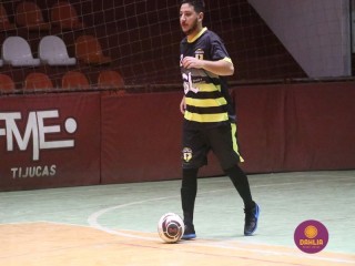 
<a style='margin-left: 5px;' class='btn btn-xs btn-social btn-facebook' href='https://www.facebook.com/sharer/sharer.php?u=https://www.boladovale.com.br/imgs/800-800-90/conteudo/fotos/1709/img2195.jpg' rel='popup' data-width='500' data-height='400'><i class='fa fa-facebook'></i>Compartilhar <span class='hidden-xs'>no Facebook</span>
</a> 
<a class='btn btn-default btn-xs' target='_blank' href='imgs/800-800-90/conteudo/fotos/1709/img2195.jpg'>
<span class='glyphicon glyphicon-cloud-download'></span> Salvar
</a> 
<span></span>