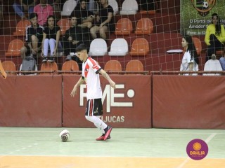 
<a style='margin-left: 5px;' class='btn btn-xs btn-social btn-facebook' href='https://www.facebook.com/sharer/sharer.php?u=https://www.boladovale.com.br/imgs/800-800-90/conteudo/fotos/1714/img2686.jpg' rel='popup' data-width='500' data-height='400'><i class='fa fa-facebook'></i>Compartilhar <span class='hidden-xs'>no Facebook</span>
</a> 
<a class='btn btn-default btn-xs' target='_blank' href='imgs/800-800-90/conteudo/fotos/1714/img2686.jpg'>
<span class='glyphicon glyphicon-cloud-download'></span> Salvar
</a> 
<span></span>