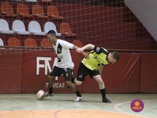 
<a style='margin-left: 5px;' class='btn btn-xs btn-social btn-facebook' href='https://www.facebook.com/sharer/sharer.php?u=https://www.boladovale.com.br/imgs/800-800-90/conteudo/fotos/1718/img2981.jpg' rel='popup' data-width='500' data-height='400'><i class='fa fa-facebook'></i>Compartilhar <span class='hidden-xs'>no Facebook</span>
</a> 
<a class='btn btn-default btn-xs' target='_blank' href='imgs/800-800-90/conteudo/fotos/1718/img2981.jpg'>
<span class='glyphicon glyphicon-cloud-download'></span> Salvar
</a> 
<span></span>