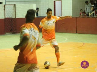 
<a style='margin-left: 5px;' class='btn btn-xs btn-social btn-facebook' href='https://www.facebook.com/sharer/sharer.php?u=https://www.boladovale.com.br/imgs/800-800-90/conteudo/fotos/1719/img7540.jpg' rel='popup' data-width='500' data-height='400'><i class='fa fa-facebook'></i>Compartilhar <span class='hidden-xs'>no Facebook</span>
</a> 
<a class='btn btn-default btn-xs' target='_blank' href='imgs/800-800-90/conteudo/fotos/1719/img7540.jpg'>
<span class='glyphicon glyphicon-cloud-download'></span> Salvar
</a> 
<span></span>