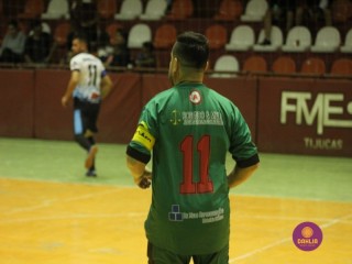 
<a style='margin-left: 5px;' class='btn btn-xs btn-social btn-facebook' href='https://www.facebook.com/sharer/sharer.php?u=https://www.boladovale.com.br/imgs/800-800-90/conteudo/fotos/1720/img7597.jpg' rel='popup' data-width='500' data-height='400'><i class='fa fa-facebook'></i>Compartilhar <span class='hidden-xs'>no Facebook</span>
</a> 
<a class='btn btn-default btn-xs' target='_blank' href='imgs/800-800-90/conteudo/fotos/1720/img7597.jpg'>
<span class='glyphicon glyphicon-cloud-download'></span> Salvar
</a> 
<span></span>