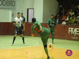 
<a style='margin-left: 5px;' class='btn btn-xs btn-social btn-facebook' href='https://www.facebook.com/sharer/sharer.php?u=https://www.boladovale.com.br/imgs/800-800-90/conteudo/fotos/1720/img7620.jpg' rel='popup' data-width='500' data-height='400'><i class='fa fa-facebook'></i>Compartilhar <span class='hidden-xs'>no Facebook</span>
</a> 
<a class='btn btn-default btn-xs' target='_blank' href='imgs/800-800-90/conteudo/fotos/1720/img7620.jpg'>
<span class='glyphicon glyphicon-cloud-download'></span> Salvar
</a> 
<span></span>