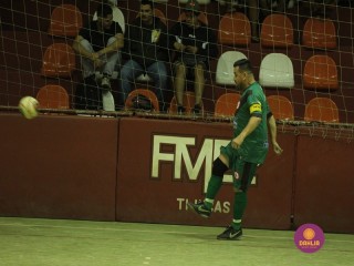 
<a style='margin-left: 5px;' class='btn btn-xs btn-social btn-facebook' href='https://www.facebook.com/sharer/sharer.php?u=https://www.boladovale.com.br/imgs/800-800-90/conteudo/fotos/1720/img7635.jpg' rel='popup' data-width='500' data-height='400'><i class='fa fa-facebook'></i>Compartilhar <span class='hidden-xs'>no Facebook</span>
</a> 
<a class='btn btn-default btn-xs' target='_blank' href='imgs/800-800-90/conteudo/fotos/1720/img7635.jpg'>
<span class='glyphicon glyphicon-cloud-download'></span> Salvar
</a> 
<span></span>