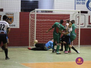 
<a style='margin-left: 5px;' class='btn btn-xs btn-social btn-facebook' href='https://www.facebook.com/sharer/sharer.php?u=https://www.boladovale.com.br/imgs/800-800-90/conteudo/fotos/1720/img7638.jpg' rel='popup' data-width='500' data-height='400'><i class='fa fa-facebook'></i>Compartilhar <span class='hidden-xs'>no Facebook</span>
</a> 
<a class='btn btn-default btn-xs' target='_blank' href='imgs/800-800-90/conteudo/fotos/1720/img7638.jpg'>
<span class='glyphicon glyphicon-cloud-download'></span> Salvar
</a> 
<span></span>