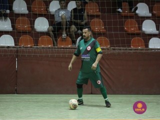 
<a style='margin-left: 5px;' class='btn btn-xs btn-social btn-facebook' href='https://www.facebook.com/sharer/sharer.php?u=https://www.boladovale.com.br/imgs/800-800-90/conteudo/fotos/1720/img7639.jpg' rel='popup' data-width='500' data-height='400'><i class='fa fa-facebook'></i>Compartilhar <span class='hidden-xs'>no Facebook</span>
</a> 
<a class='btn btn-default btn-xs' target='_blank' href='imgs/800-800-90/conteudo/fotos/1720/img7639.jpg'>
<span class='glyphicon glyphicon-cloud-download'></span> Salvar
</a> 
<span></span>