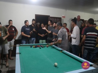 
<a style='margin-left: 5px;' class='btn btn-xs btn-social btn-facebook' href='https://www.facebook.com/sharer/sharer.php?u=https://www.boladovale.com.br/imgs/800-800-90/conteudo/fotos/1721/img2987.jpg' rel='popup' data-width='500' data-height='400'><i class='fa fa-facebook'></i>Compartilhar <span class='hidden-xs'>no Facebook</span>
</a> 
<a class='btn btn-default btn-xs' target='_blank' href='imgs/800-800-90/conteudo/fotos/1721/img2987.jpg'>
<span class='glyphicon glyphicon-cloud-download'></span> Salvar
</a> 
<span></span>