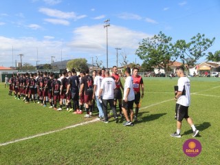 
<a style='margin-left: 5px;' class='btn btn-xs btn-social btn-facebook' href='https://www.facebook.com/sharer/sharer.php?u=https://www.boladovale.com.br/imgs/800-800-90/conteudo/fotos/1722/img3126.jpg' rel='popup' data-width='500' data-height='400'><i class='fa fa-facebook'></i>Compartilhar <span class='hidden-xs'>no Facebook</span>
</a> 
<a class='btn btn-default btn-xs' target='_blank' href='imgs/800-800-90/conteudo/fotos/1722/img3126.jpg'>
<span class='glyphicon glyphicon-cloud-download'></span> Salvar
</a> 
<span></span>