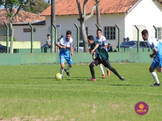 
<a style='margin-left: 5px;' class='btn btn-xs btn-social btn-facebook' href='https://www.facebook.com/sharer/sharer.php?u=https://www.boladovale.com.br/imgs/800-800-90/conteudo/fotos/1723/img7801.jpg' rel='popup' data-width='500' data-height='400'><i class='fa fa-facebook'></i>Compartilhar <span class='hidden-xs'>no Facebook</span>
</a> 
<a class='btn btn-default btn-xs' target='_blank' href='imgs/800-800-90/conteudo/fotos/1723/img7801.jpg'>
<span class='glyphicon glyphicon-cloud-download'></span> Salvar
</a> 
<span></span>