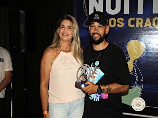 
<a style='margin-left: 5px;' class='btn btn-xs btn-social btn-facebook' href='https://www.facebook.com/sharer/sharer.php?u=https://www.boladovale.com.br/imgs/800-800-90/conteudo/fotos/1725/img7715.jpg' rel='popup' data-width='500' data-height='400'><i class='fa fa-facebook'></i>Compartilhar <span class='hidden-xs'>no Facebook</span>
</a> 
<a class='btn btn-default btn-xs' target='_blank' href='imgs/800-800-90/conteudo/fotos/1725/img7715.jpg'>
<span class='glyphicon glyphicon-cloud-download'></span> Salvar
</a> 
<span></span>