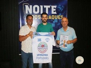 
<a style='margin-left: 5px;' class='btn btn-xs btn-social btn-facebook' href='https://www.facebook.com/sharer/sharer.php?u=https://www.boladovale.com.br/imgs/800-800-90/conteudo/fotos/1725/img7830.jpg' rel='popup' data-width='500' data-height='400'><i class='fa fa-facebook'></i>Compartilhar <span class='hidden-xs'>no Facebook</span>
</a> 
<a class='btn btn-default btn-xs' target='_blank' href='imgs/800-800-90/conteudo/fotos/1725/img7830.jpg'>
<span class='glyphicon glyphicon-cloud-download'></span> Salvar
</a> 
<span></span>
