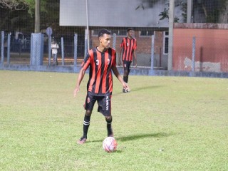 
<a style='margin-left: 5px;' class='btn btn-xs btn-social btn-facebook' href='https://www.facebook.com/sharer/sharer.php?u=https://www.boladovale.com.br/imgs/800-800-90/conteudo/fotos/1726/img0178.jpg' rel='popup' data-width='500' data-height='400'><i class='fa fa-facebook'></i>Compartilhar <span class='hidden-xs'>no Facebook</span>
</a> 
<a class='btn btn-default btn-xs' target='_blank' href='imgs/800-800-90/conteudo/fotos/1726/img0178.jpg'>
<span class='glyphicon glyphicon-cloud-download'></span> Salvar
</a> 
<span></span>